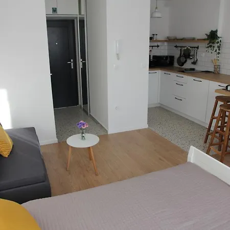 Studio Apartman Mirta I Varazdin Exterior photo