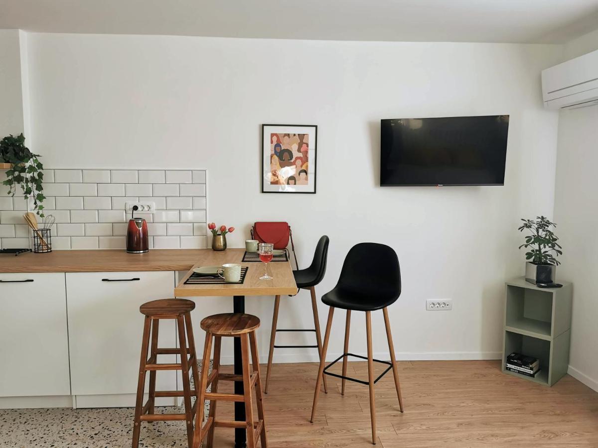 Mirta I Apartment