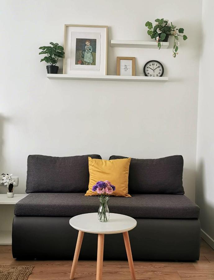 Mirta I Apartment